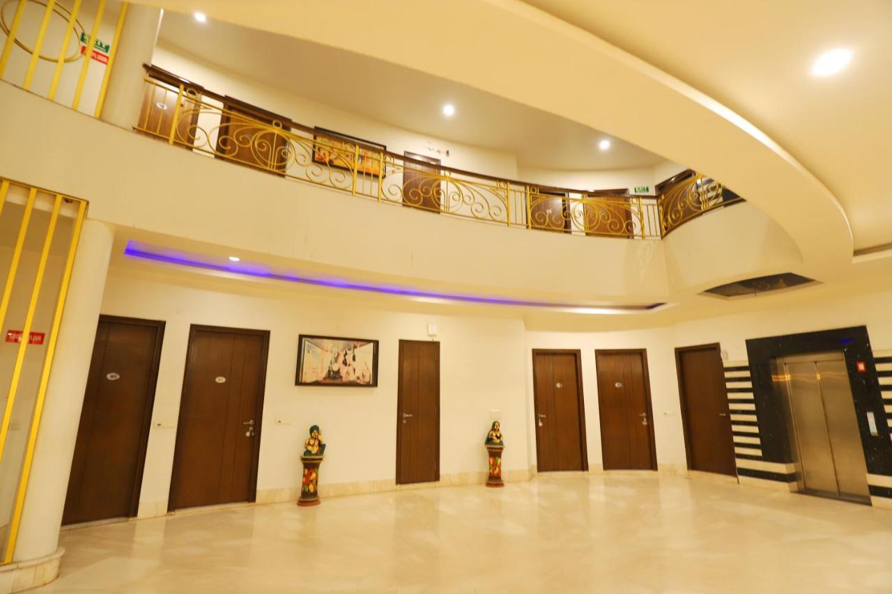Hotel Shanti Villa New Delhi Exterior photo